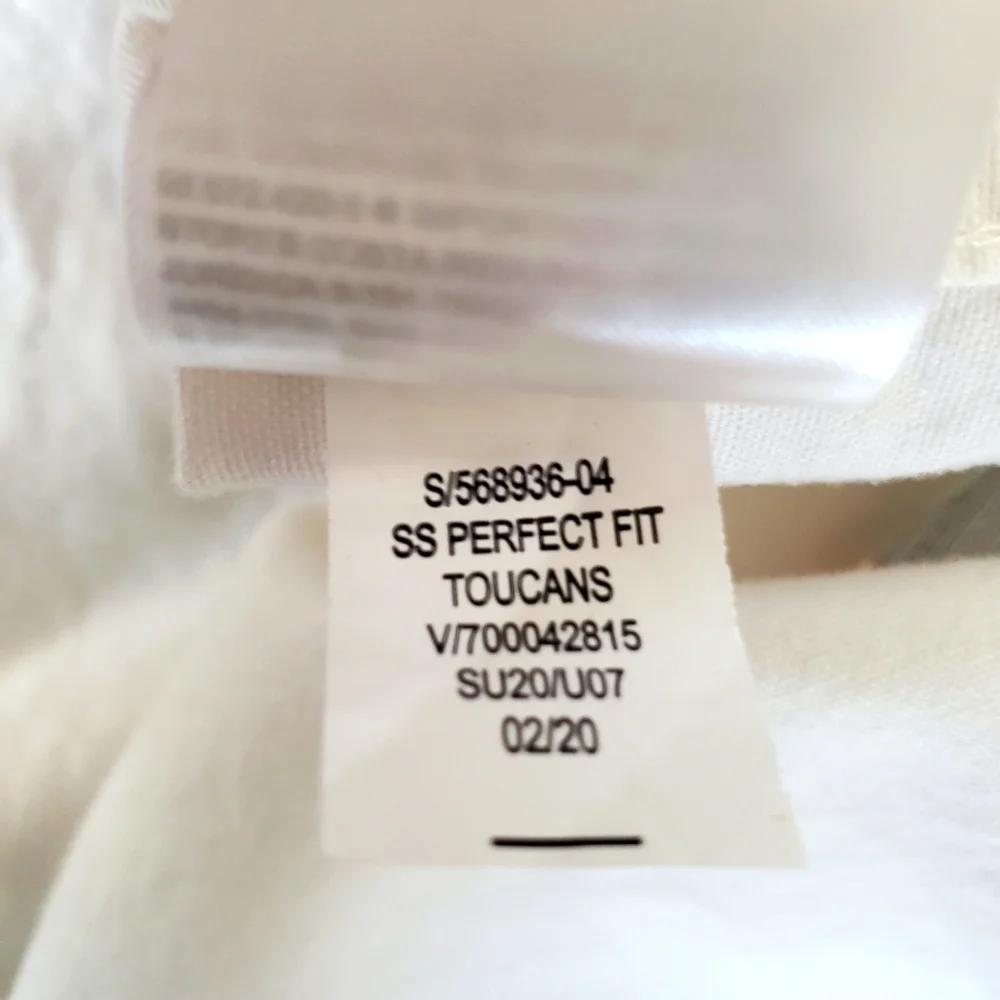 OLD NAVY Men L Ivory Colorful Toucan SS Button Up Shirt "Built In Flex" Tropical - Picture 10 of 14